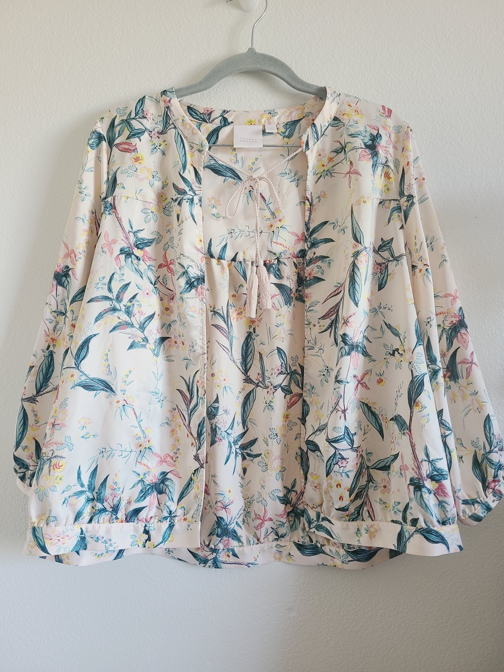 Lauren Conrad Cream Floral Cover